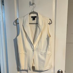 Women's Ivory Sleeveless Vest